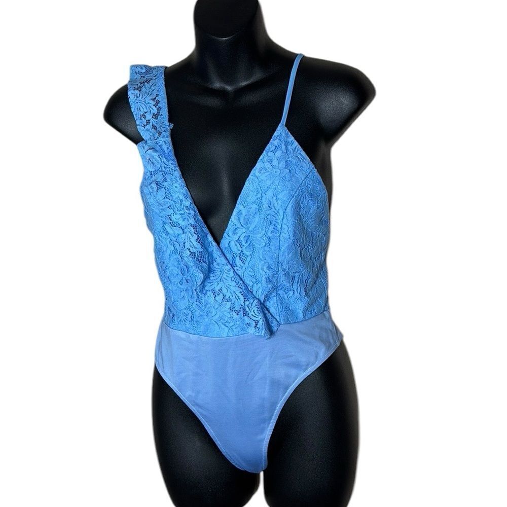 NBD‎ x naven twins S blue lace bodysuit ruffle sleeve thong back cross strappy